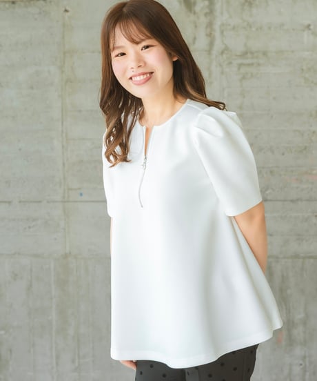 ハーフジッププルオーバー半袖