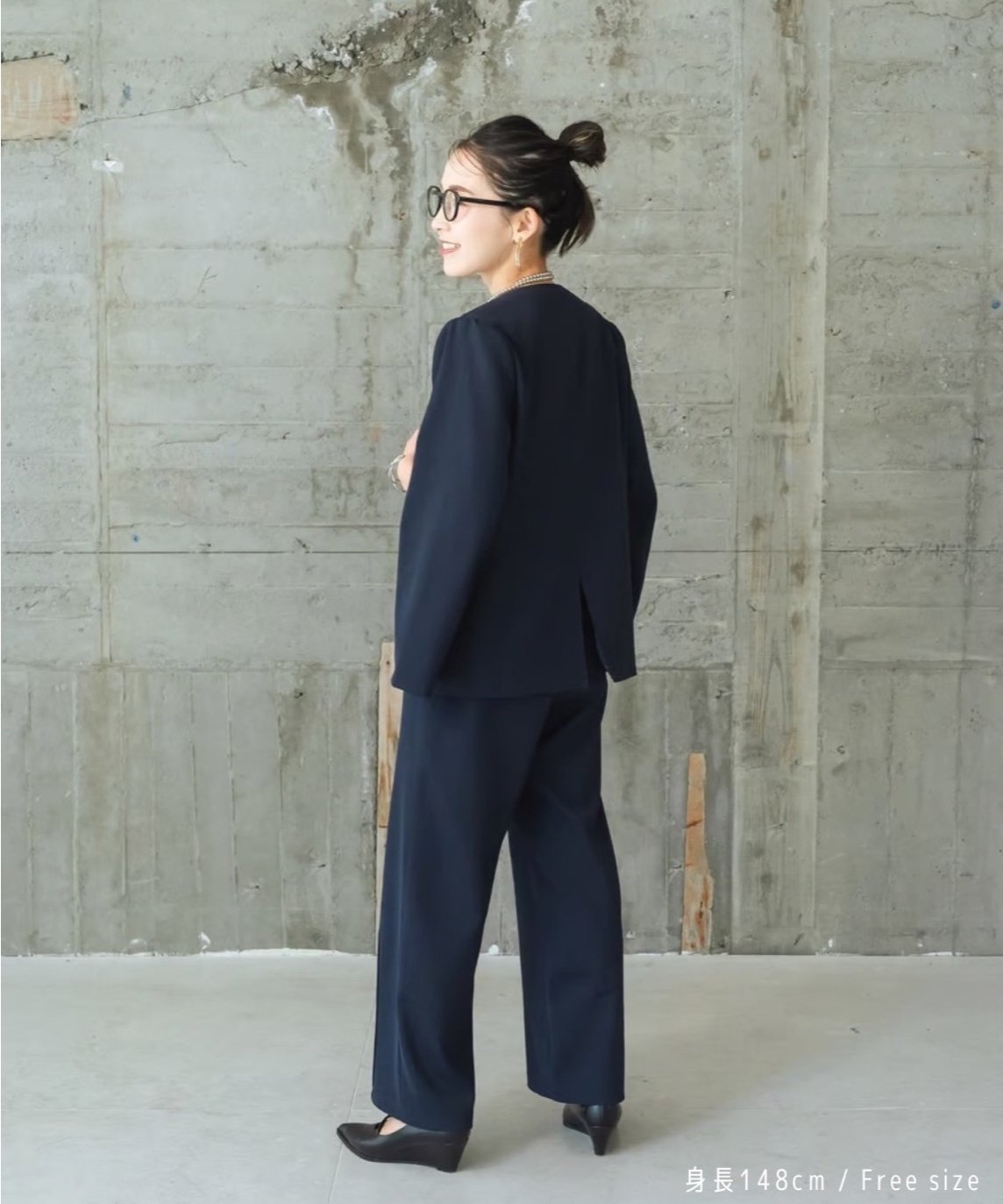 TO BE CHIC ネイビー ビーズ装飾 ノーカラージャケット サイズII cw00671.jpg