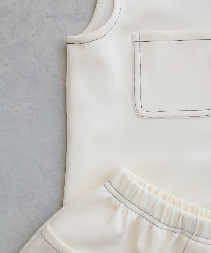 ディズニーコラボ半袖シャツ.タンクトップ.モンキーパンツ.セットアップ　まとめ売 ディズニーコラボ半袖シャツ.タンクトップ.モンキーパンツ