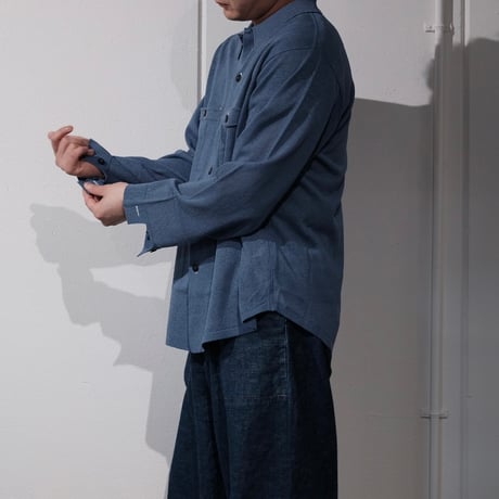 MEIAS / LINEN CHAMBRAY KNIT SHIRT (INDIGO)