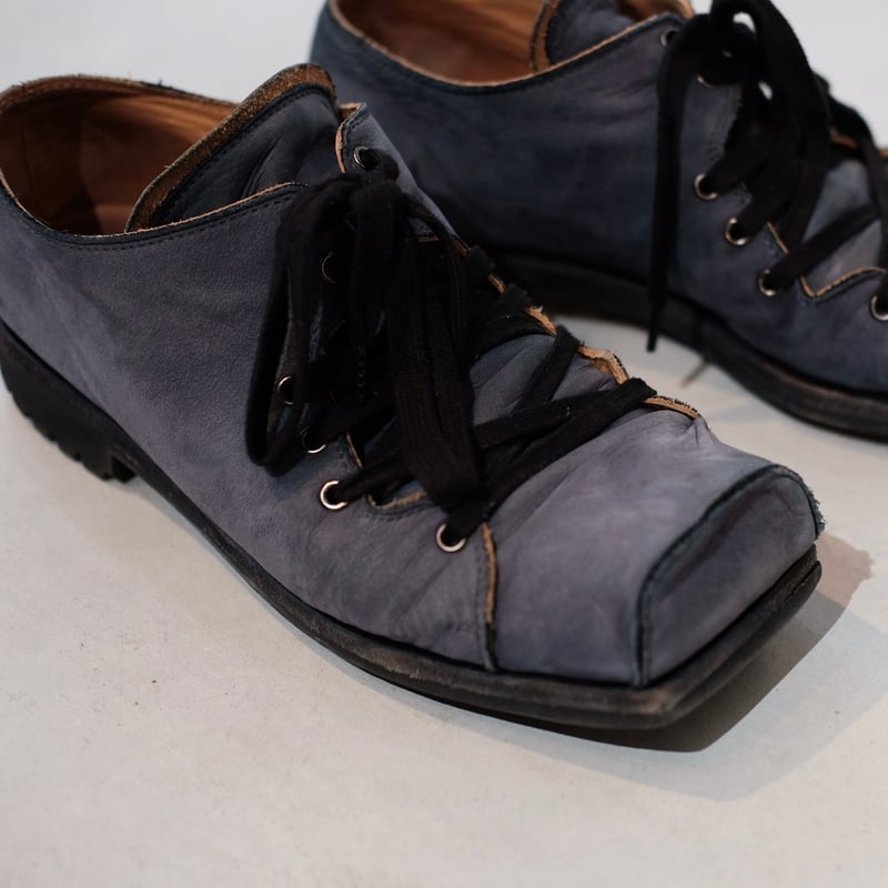 quilp × the old curiosity shopレザーシューズ The Old Curiosity Shop×Quilp by Tricker'sのコラボシューズが