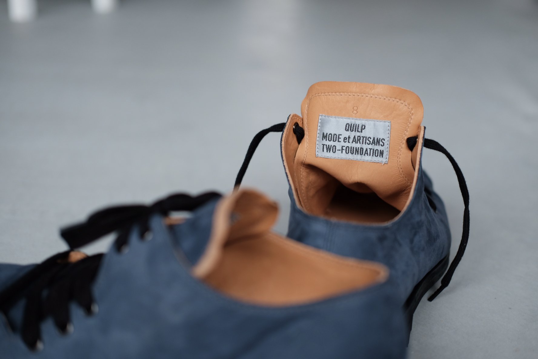 The Old Curiosity Shop / HOGTOE SHOES (INDIGO)