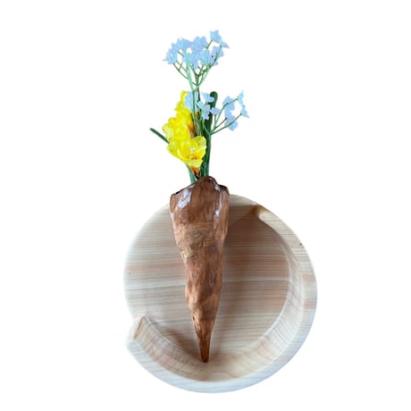 栂の節の花器2