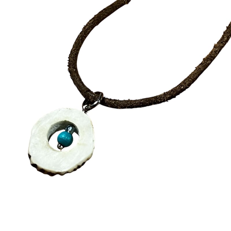 ナガ族　ネックレス　鹿の角　蛇骨　マクラメ　ビンテージ ナガ族 ネックレス 鹿の角 蛇骨 マクラメ ビンテージ - メルカリ