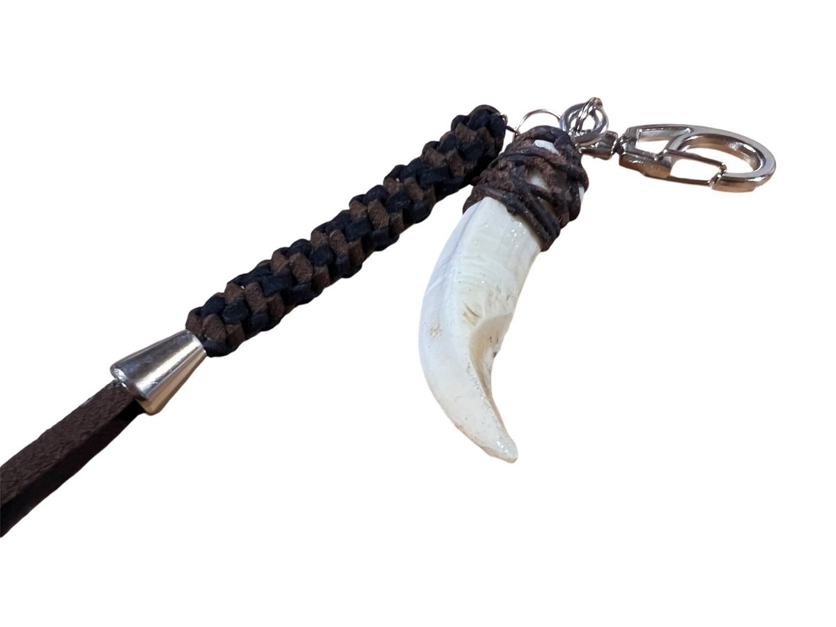 猪の牙 キーホルダー5（ブラック×チョコ） | cycle