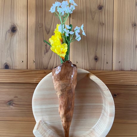 栂の節の花器2