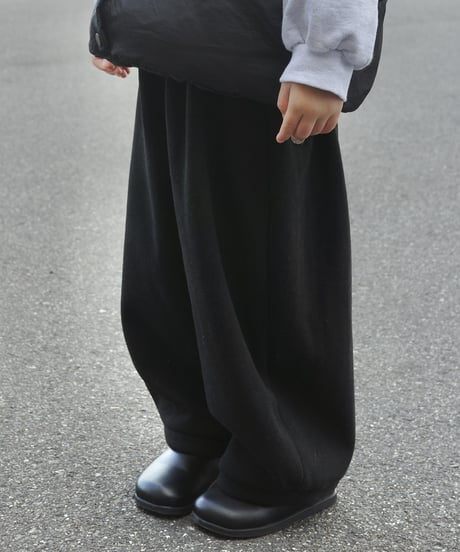 即納　wide sweat pants