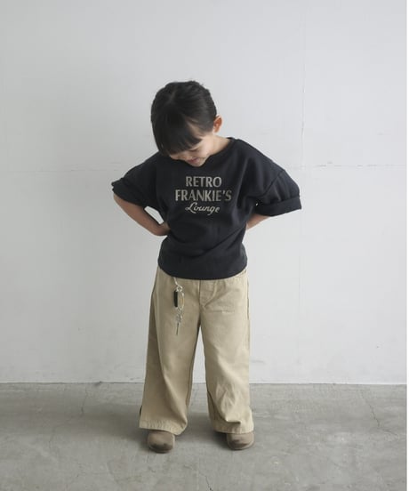 即納　slit pants