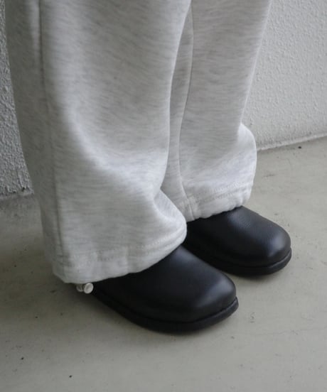 sweat pants