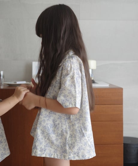 即納　flower beach shirt