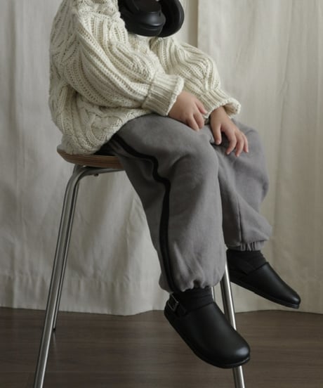 即納　line pants