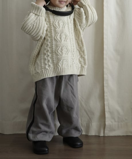 即納　line pants