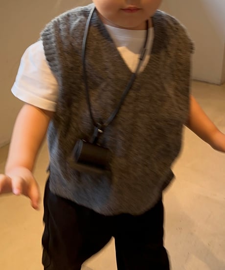 basic knit  vest