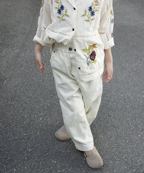 color wide denim / ivory