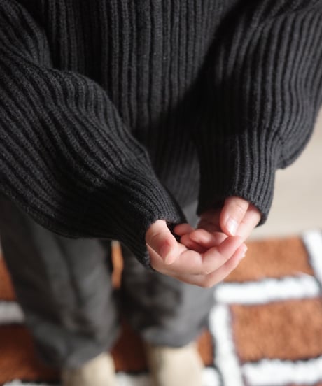 即納　zip-up cardigan