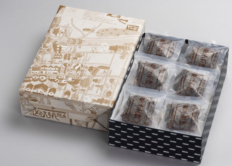 亀の子煎餅 黒胡麻 | 八重吉煎餅店