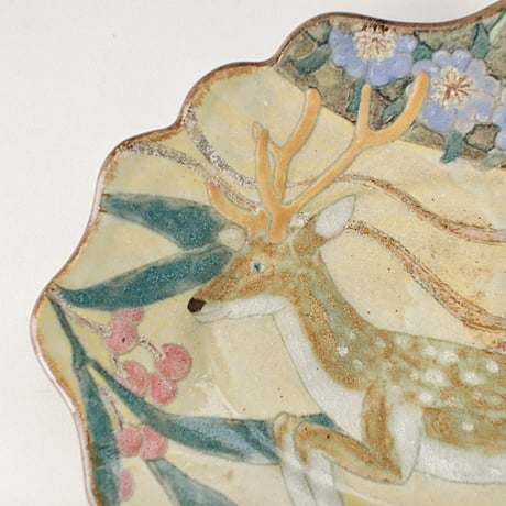 Oval plate L / The wind of the deer blow