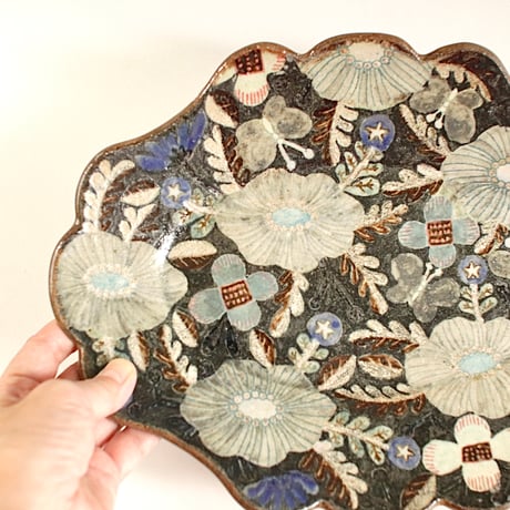 Oval plate  / Night flower