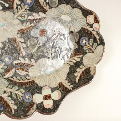 Oval plate  / Night flower
