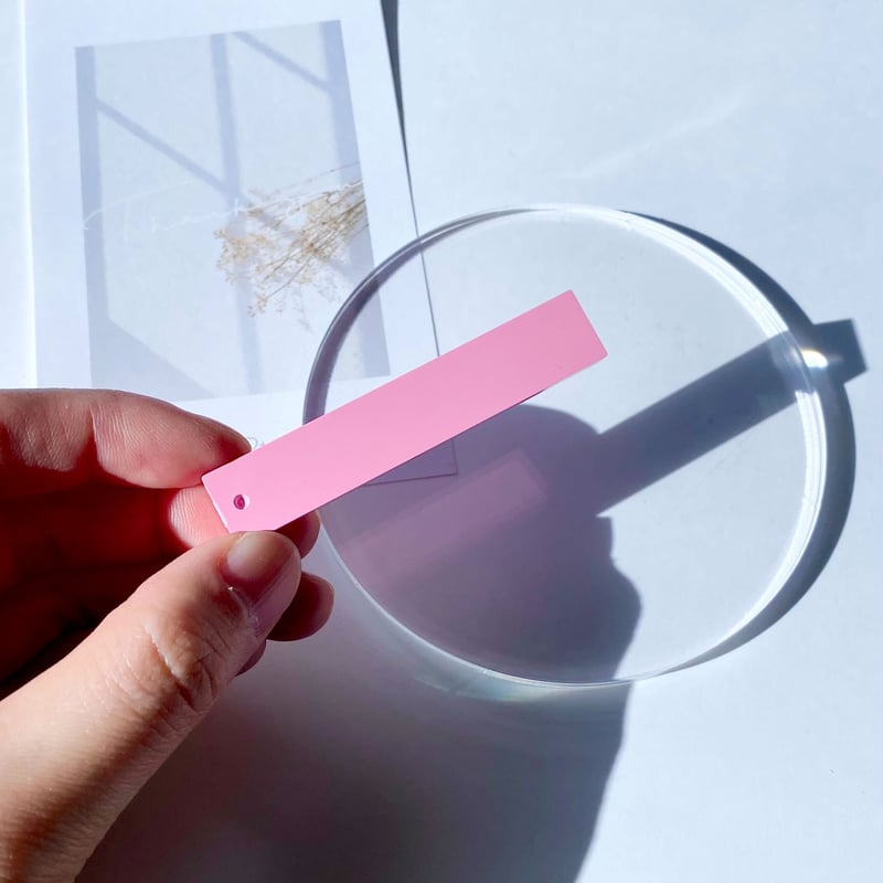 文字キーホルダー｜【数量限定】桃の花 | p-plus