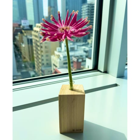 【数量限定】箱根の森の木製フラワーベース（箱根産間伐材使用）