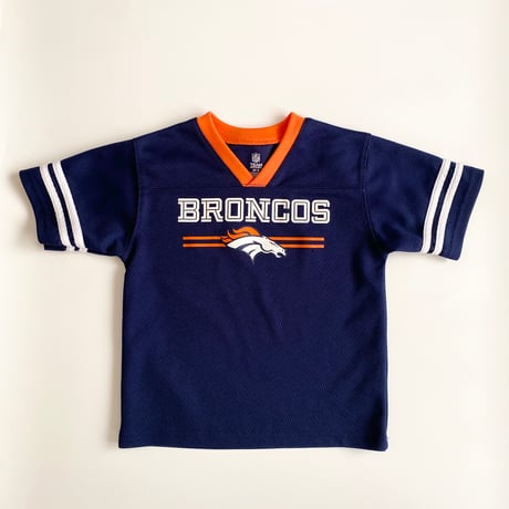 (100)BRONCOS UNIFORM T