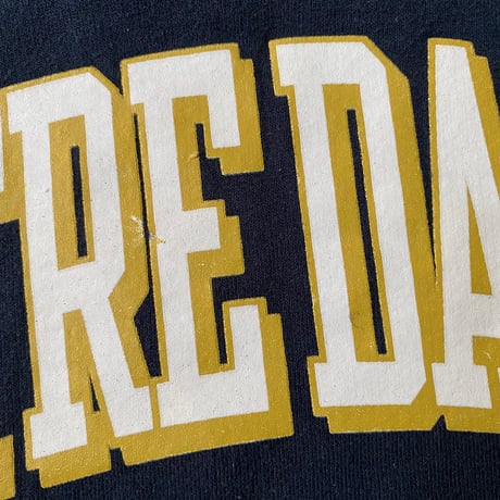 (120-130)NOTRE DAME SWEATSHIRT