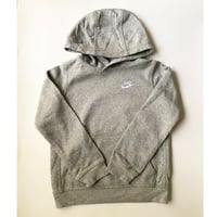 (140)NIKE GRAY HOODIE
