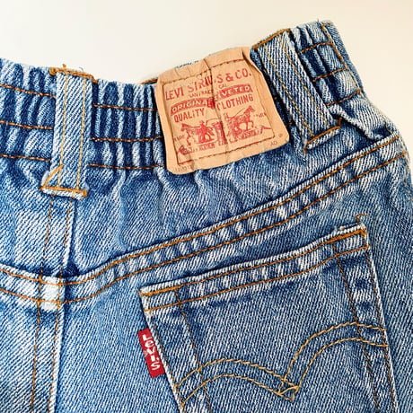 (90)LEVIS 526 DENIM HALF PANTS