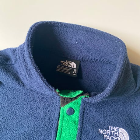 (110)THE NORTH FACE FLEECE JACKET