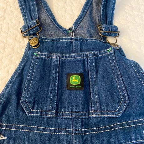 (120)JOHN DEER OVER ALLS