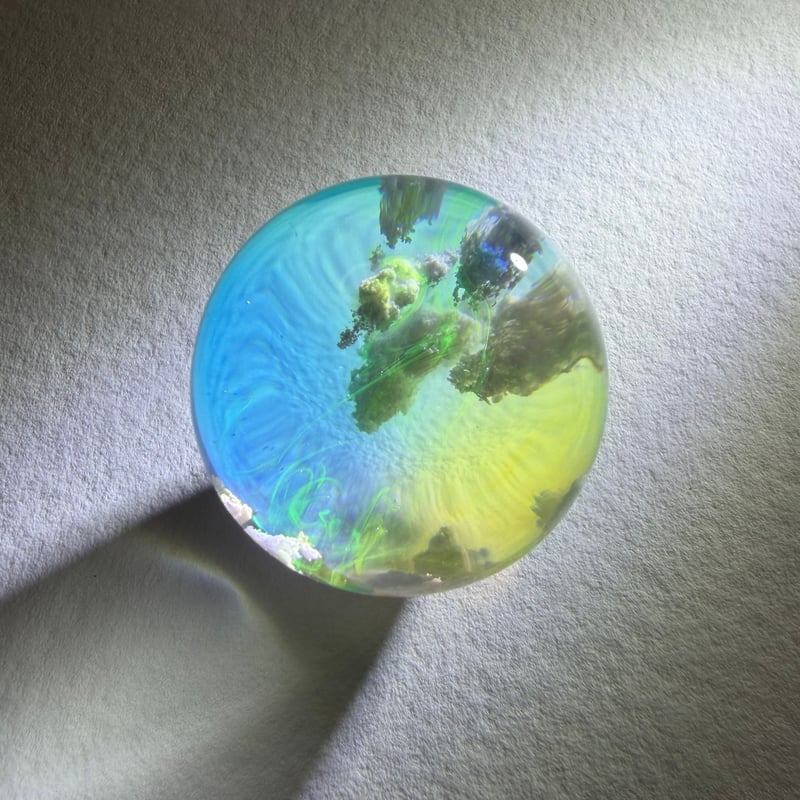みかん様 お取り置き品 トワイライトムーン 空玉レジン 不定期に現れる空玉/L size】夢の欠片を覗く空玉 オブジェ | Annie art