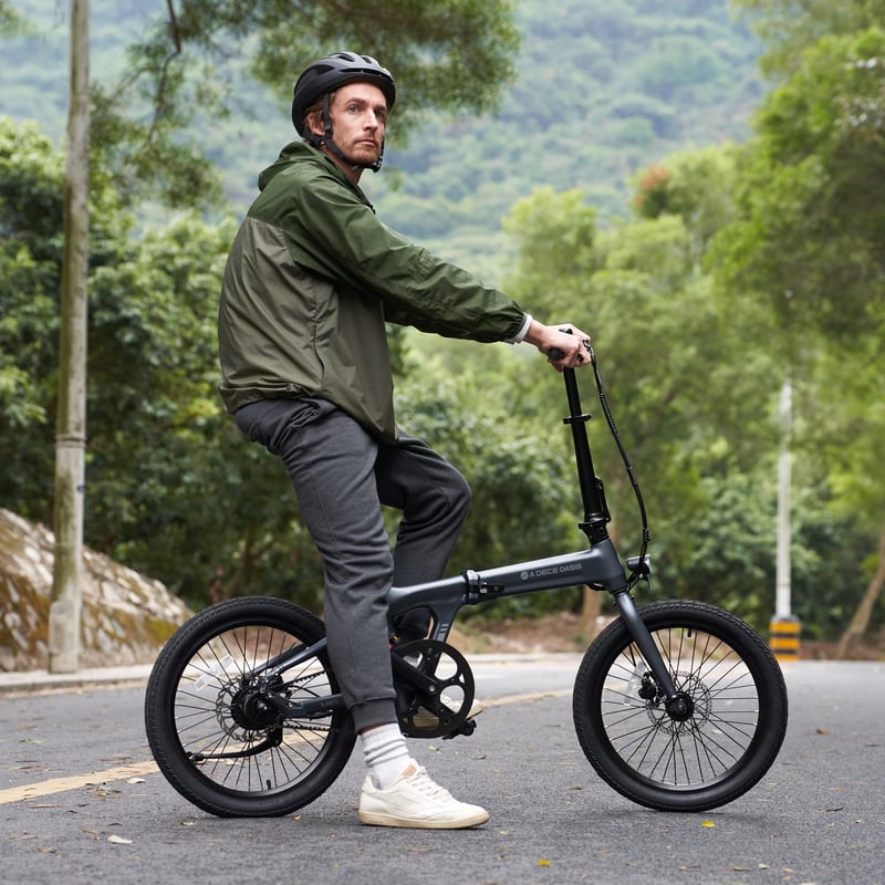 ADO air20 MIXバイク　可愛いです ADO Air20 MIXBIKE｜電動アシスト自転車×電動バイクの2車種から