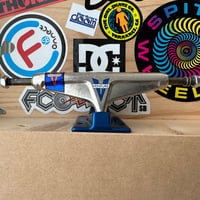 VENTURE TRUCK 5.2 LOW