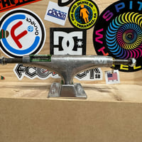 THUNDER TRUCK 145