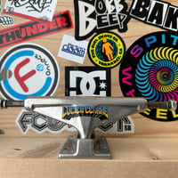 VENTURE TRUCK 5.2 HI