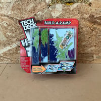 【TECH DECK】セクション