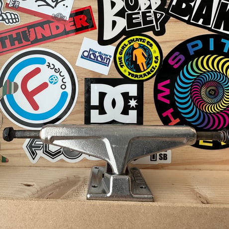 VENTURE TRUCK 5.2 LOW