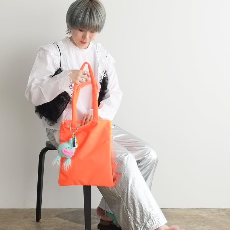 C24009) neon monster tote | THE STANDard TOKYO