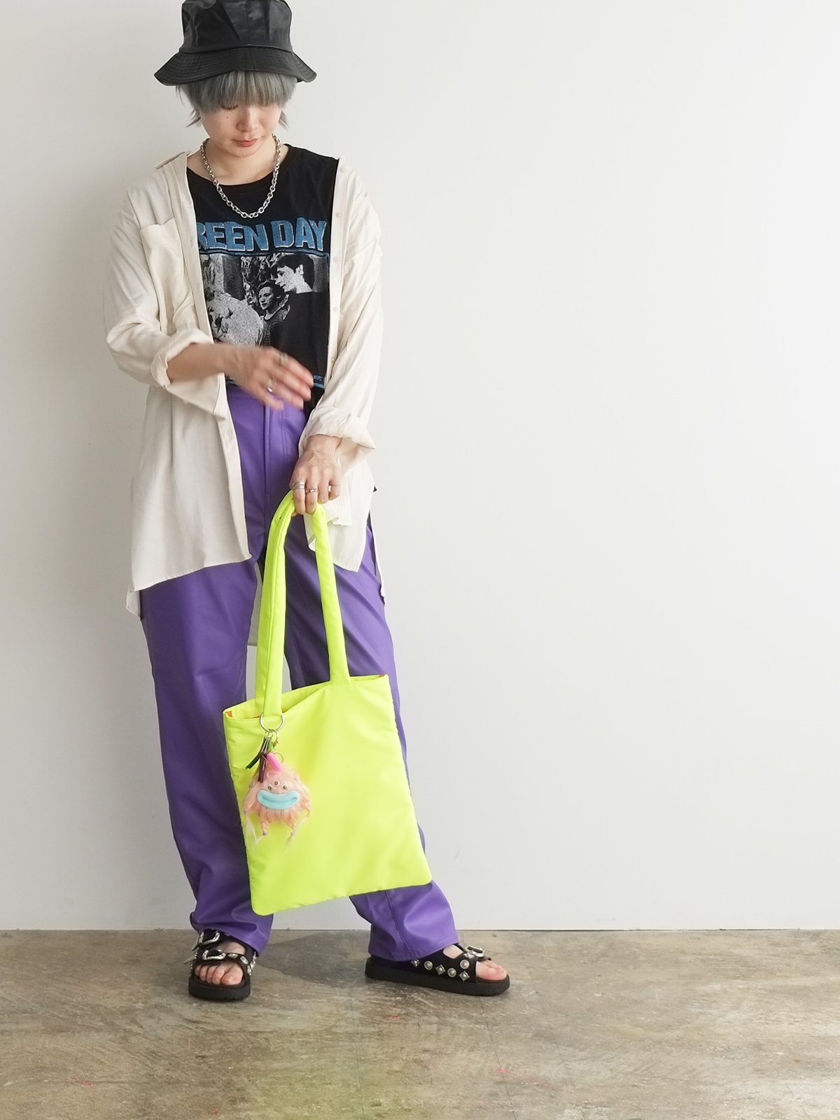 C24009) neon monster tote | THE STANDard TOKYO