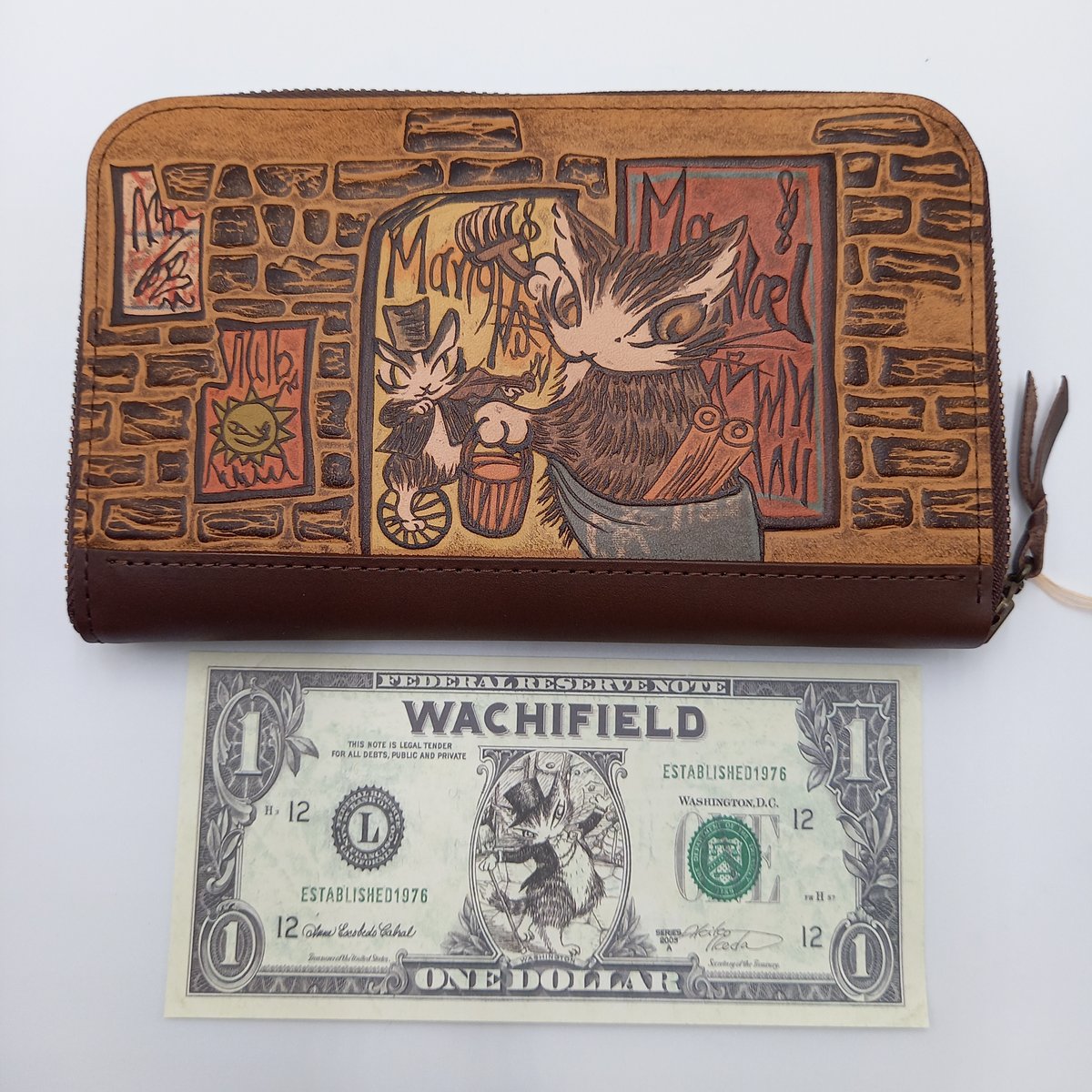 【美品】わちふぃーるど　ダヤン　手染め　ラウンド　財布　タシルの街角 Amazon | [わちふぃーるど] ダヤン 本革 手染め ラウンド 財布