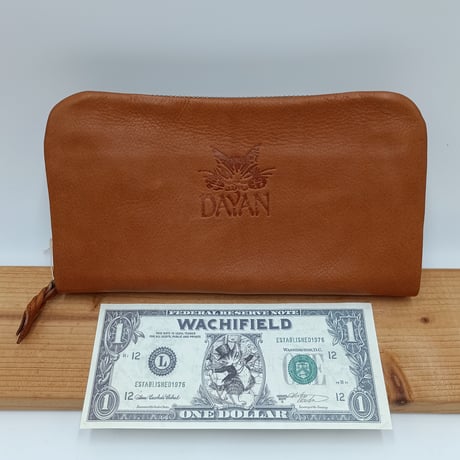 Wachifield ブラウンレザー 長財布 Wachifield ブラウンレザー 長財布 わちふぃーるど ダヤン 財布 長財布