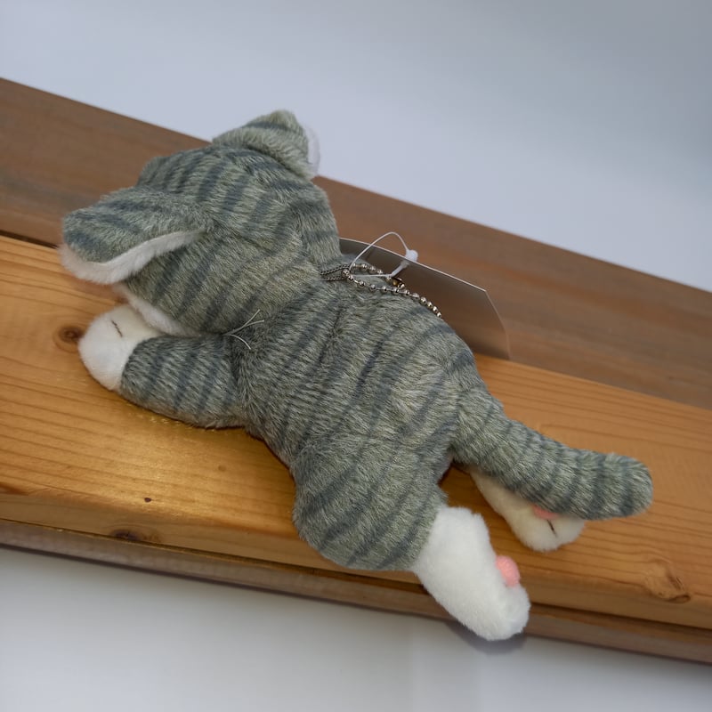 ダヤン クタクタ ぬいぐるみ キーホルダー 灰 | 秀和美術本店 わちふぃ