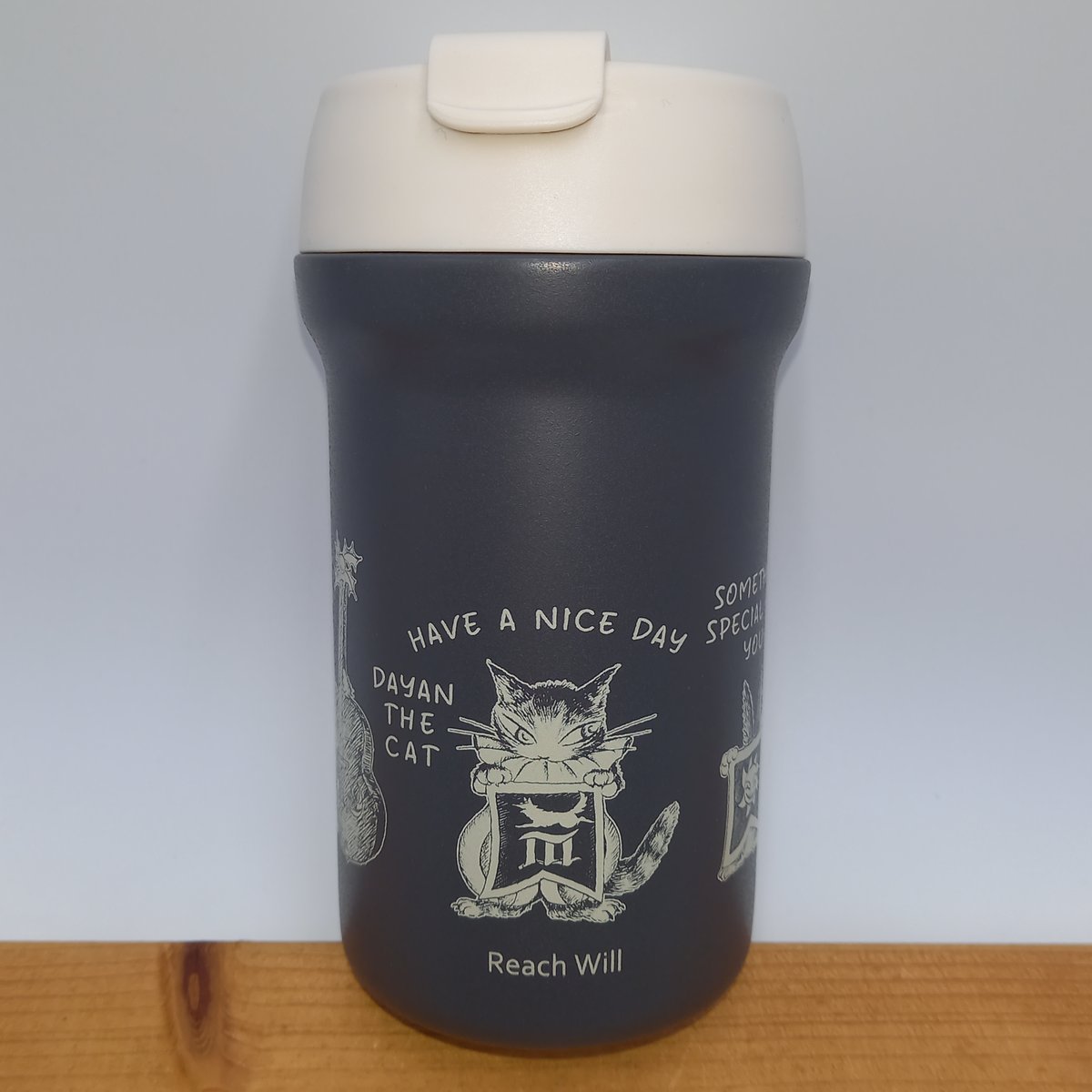 ダヤン CAFE マグボトル 演奏会 BK | 秀和美術本店 わちふぃーるど 取扱店