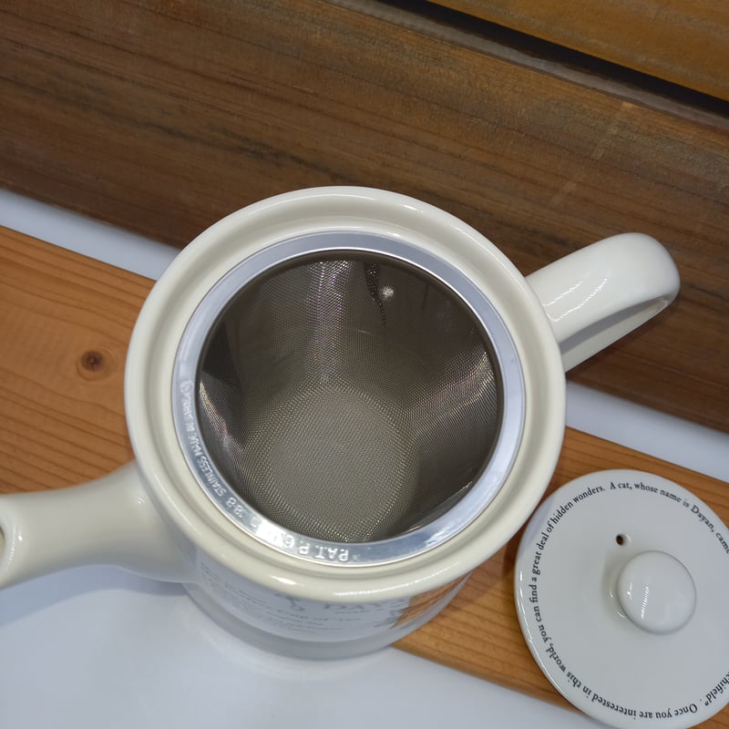 わちふぃーるど、ダヤン、どんぐりひとり土鍋2つ、わだやん箸茶、橙各1つ、マット付 わちふぃーるど ダヤン どんぐりひとり土鍋 わだやん wachifield