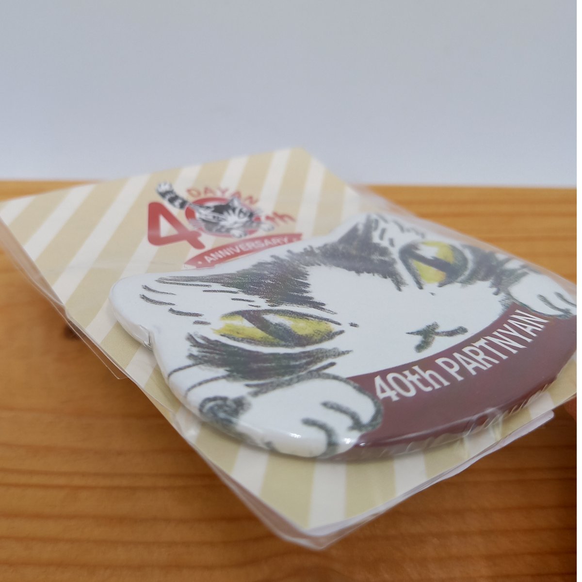 ジバニャン  缶バッチ 妖怪ウォッチ 缶バッジ ジバニャン ダイヤニャン ゴルニャン