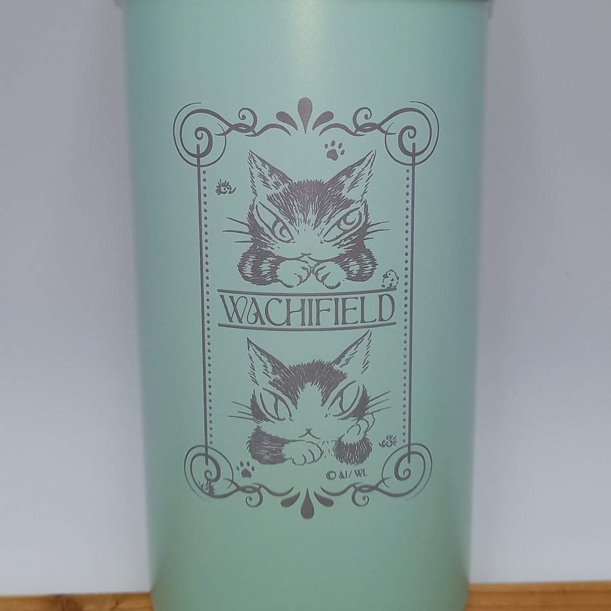 ✨新品未使用　おがわじゅり　レア　馬シリーズ　ボトルホルダー　ポーチ　保温冷 ✨新品未使用 おがわじゅり レア 馬シリーズ ボトルホルダー