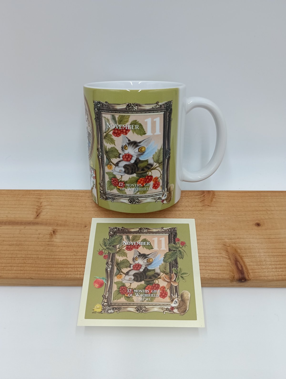 ダヤン にゃんスリー マグカップ 11月 | 秀和美術本店 わちふぃーるど