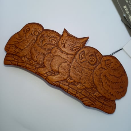 ダヤン　革製　バレッタ　ふくろう裁判