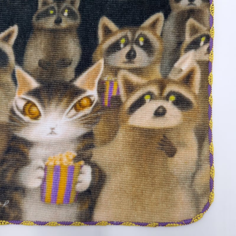 ダヤン アート刺繍 ミニタオル アライグマ | 秀和美術本店 わちふぃー